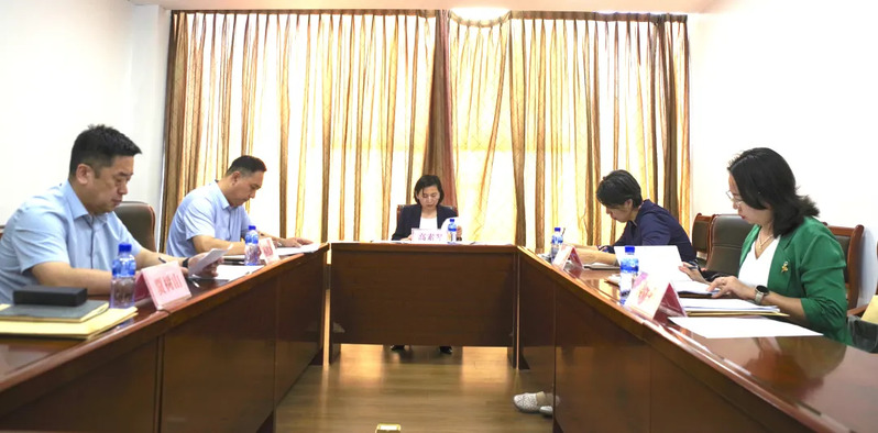 民进烟台市委会召开八届三次主委会议.jpg